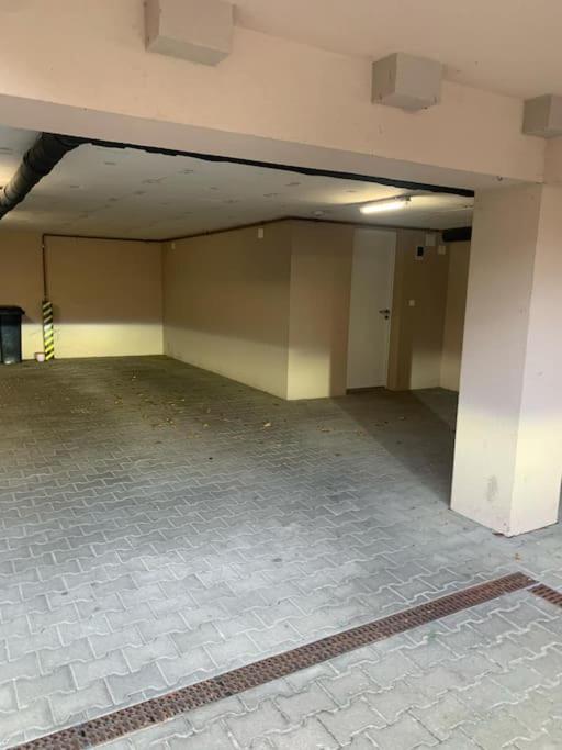 M18 - Csak Egy Lepes A Toertenelmi Belvaros - Free Parking Pécs Eksteriør bilde